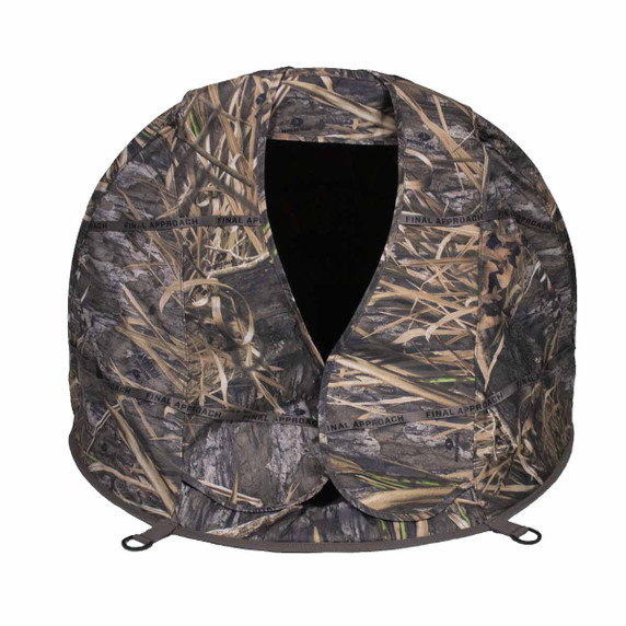 Front Image of the Final Approach Mutt Hutt Dog Blind.