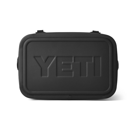 Yeti Hopper Flip 18 Soft Cooler Bottom Image.