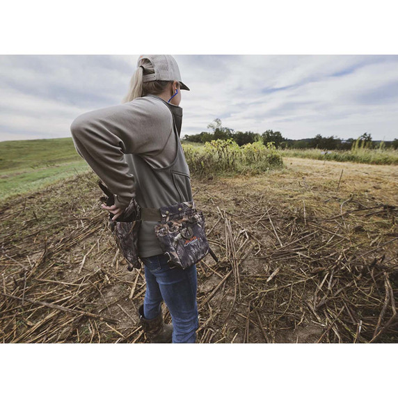 Field Image of the Alps Outdoorz Deluxe Dove Belt.