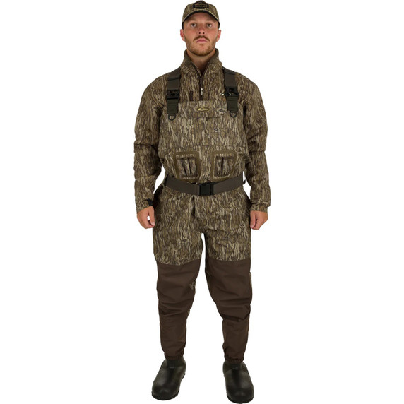 Drake Insulated Guardian Elite Vanguard Breathable Waders Model Image in Mossy Oak Bottomland