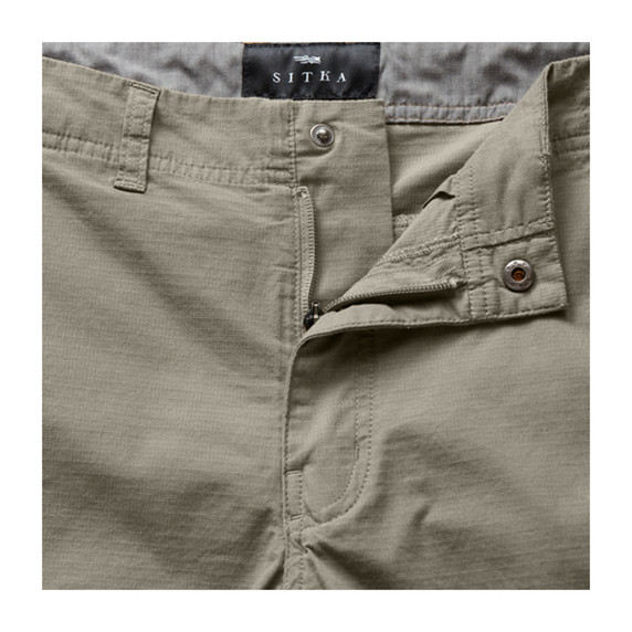 Sitka Tarmac 8" Shorts Zipper Image in Oak