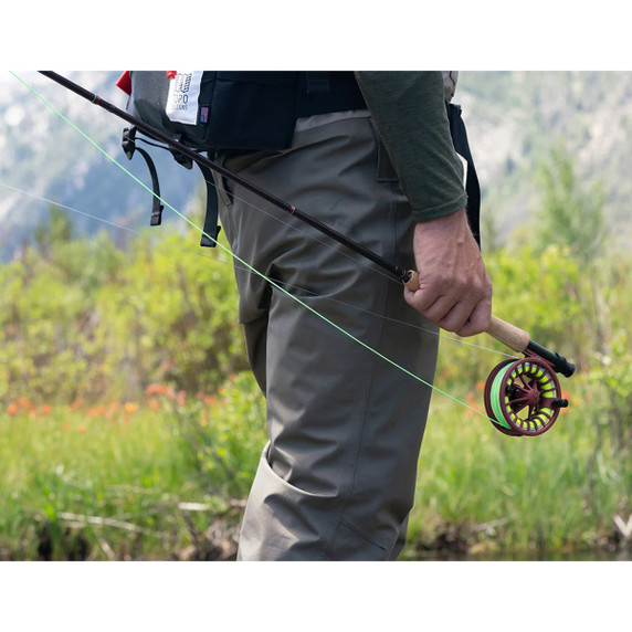 Redington Run Fly Reel Field Image