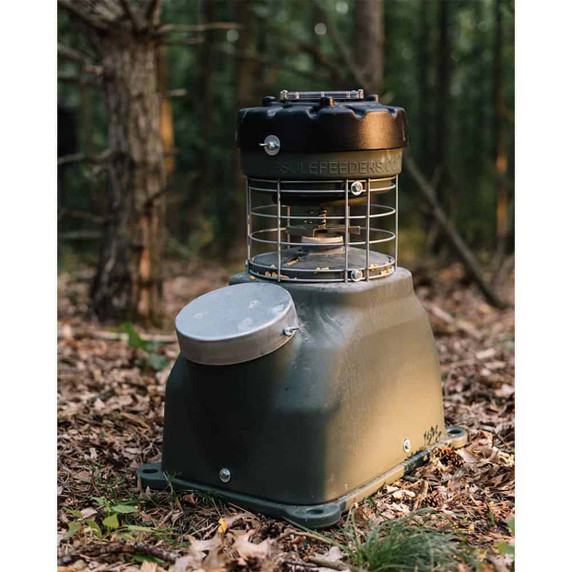 Capsule 100 lb. Feeder Solar Panel Image