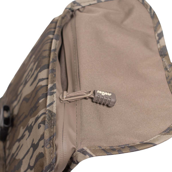 Rogers Sporting Goods 54" Quick Dry Floating Shotgun Case Pocket Image