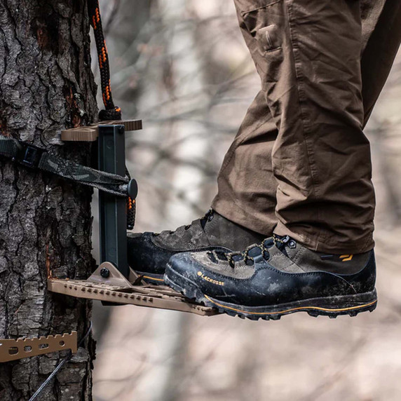 GRiT Workhorse Tree Saddle Platform Mood Image