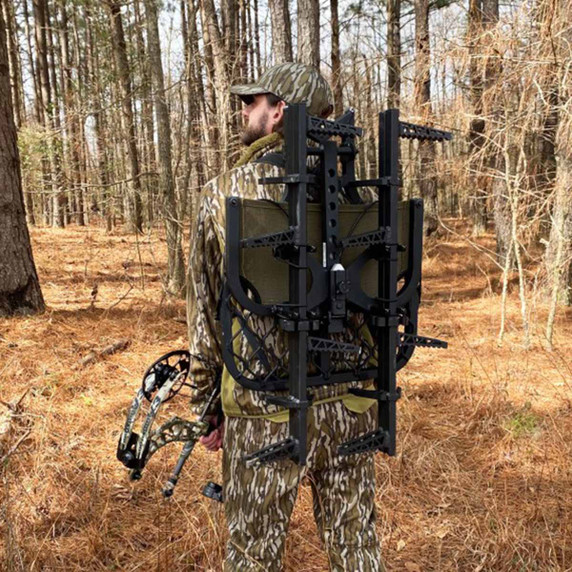 Millenium Run n' Gun Hang-On Treestand Combo In-the-Field Image