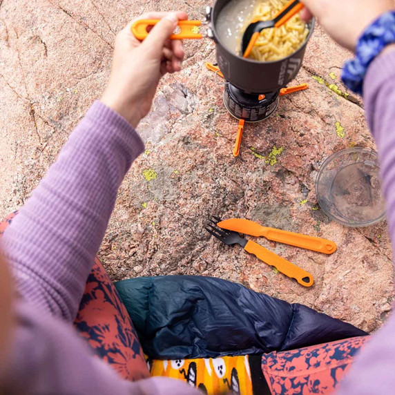 JetBoil TrailWare Outdoor Utensil Set Field Image