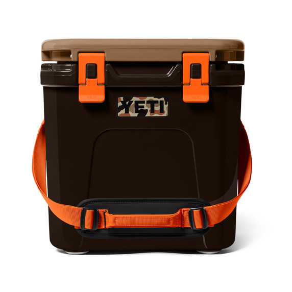 Yeti Roadie 24 2.0 Hard Cooler Image in Wetlands Camo
