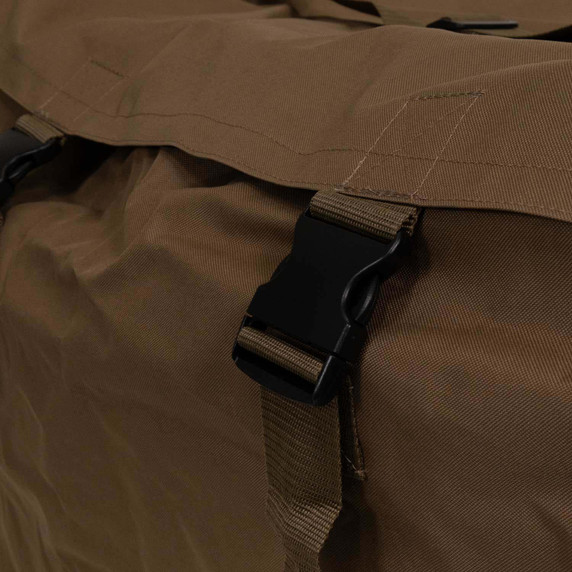 Buckle Image of the SilloSocks Crane Windsock Decoy Bag.