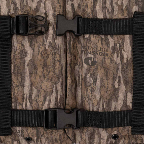 Buckles image of the Rogers Sporting Goods Mesh Top Life Jacket.