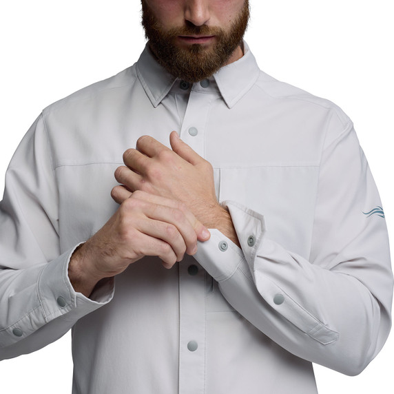 Wrist Snaps Image on the Sitka Guard Sun Long-Sleeve Shirt.