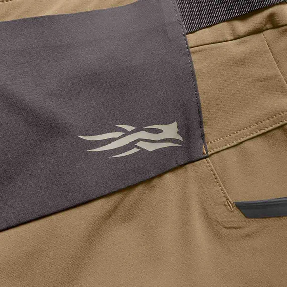 Logo Image of the Sitka Riptide 10" Shorts.