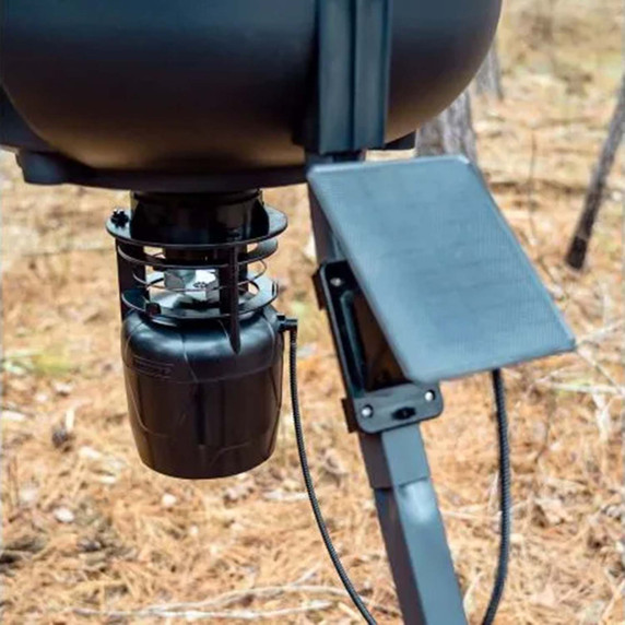 Bottom parts image of the Moultrie 250 LB Deer Feeder Connected.