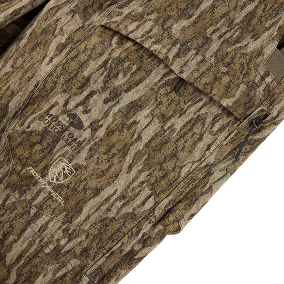 Leg Pocket Image of the Drake Waterfowl Non-Typical SWT Pant.