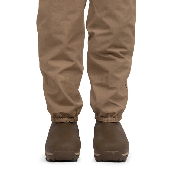 Front boots image of the Rogers Brute 2-IN-1 Insulated Breathable Wader.