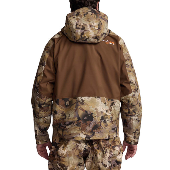 Back Panel Image of the Sitka Delta Wading Jacket.