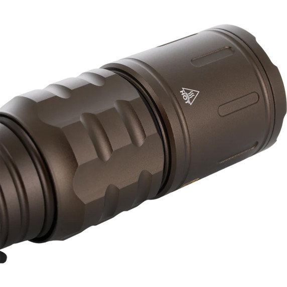 Hot sticker image of the Drake EVO1000 Lumen Flashlight.