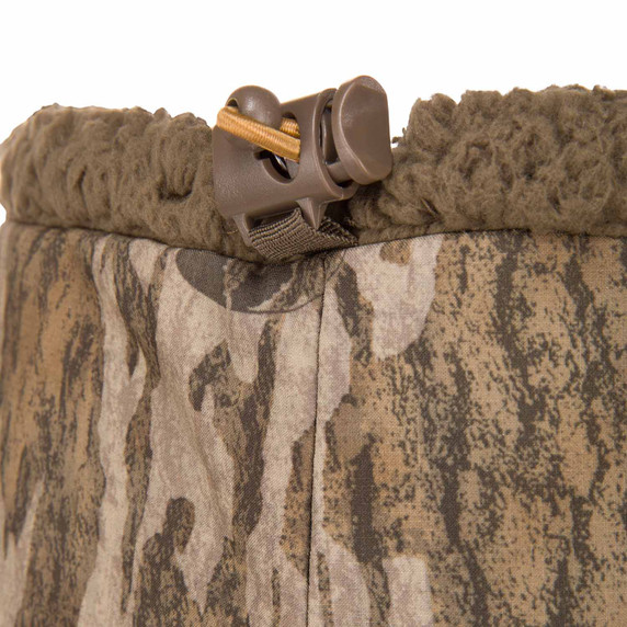 Adjustable Neck Image of the Drake Waterfowl BMF Gaiter.