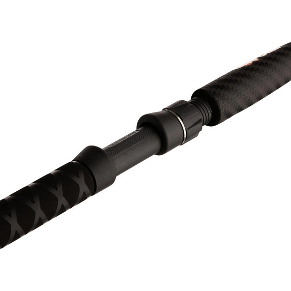 Handle image of the Ugly Stik Carbon Catfish Casting Rod.