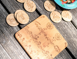 Be-Ve Kids Flower Power Tic Tac Toe Board Game, Platter and 9 Cute Coasters Be-Ve Kids Flower Power Tic Tac Toe Board Game, Platter and 9 Cute Coasters