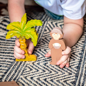 Coconut Prince Monkey and Coconut Tree Wooden Toy Set Coconut Prince Monkey and Coconut Tree Wooden Toy Set