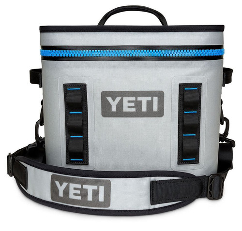 Yeti Rambler Tumbler 20oz Tahoe Blue - TackleDirect