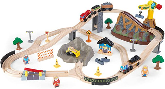 BUCKET TOP CONSTRUCTION TRAIN SET 61 PIECES