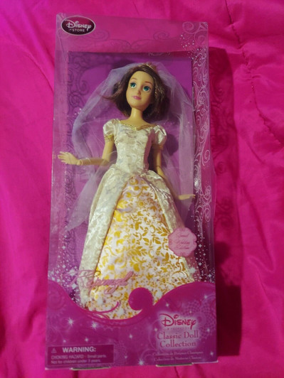 RUPUNZEL DISNEY PRINCESS CLASSIC DOLL COLLECTION