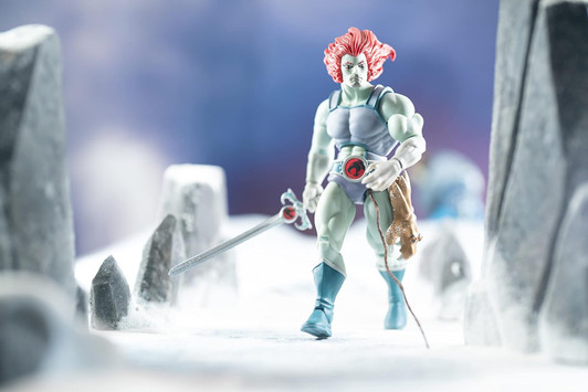 SUPER 7 ULTIMATES! THUNDERCATS LION-O (HOOK MOUNTAIN ICE) 7" FIGURE