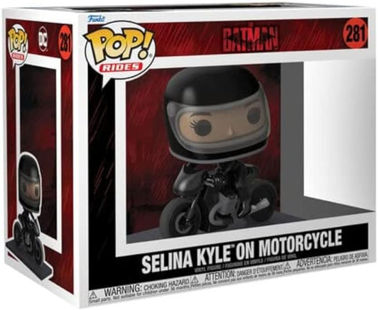 SELINA KYLE ON MOTORCYCLE