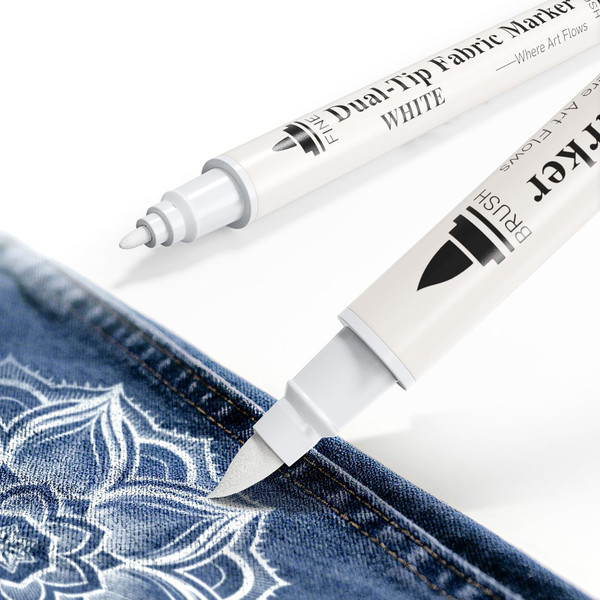 Uxylry White Fabric Marker Pen Permanent for Clothes, Dual Tip Opaque Laundry Marker for Stain & Bleach Mark Covering on Dark Fabrics, No-Bleed Fabric Pen for Clothing, Washable Fade-Resistant, 2 Pack