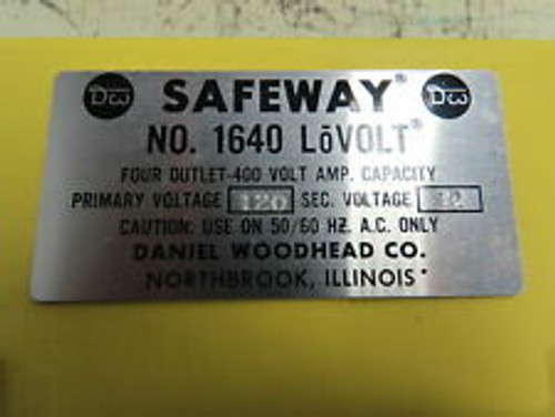 Daniel Woodhead No. 1640 Lovolt 120V Safeway Work Station Four Outlet 12Vac 400A