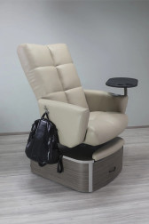 Belava IMPACT No-Plumbing Pedicure Spa Chair purse hook Belava IMPACT No-Plumbing Pedicure Spa Chair purse hook
