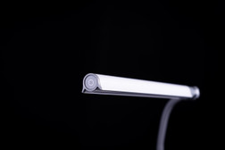 Daylight Co. DUOPRO LED Manicure Table Lamp anti-glare shield Daylight Co. DUOPRO LED Manicure Table Lamp anti-glare shield