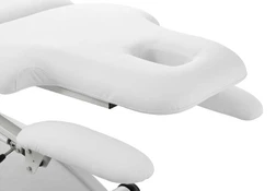 EQUILIBRIUM Electric Lift Exam Table armrests lowered
