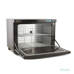 Dermalogic Spa Sanitizing UV Towel Warmer, Interior View Dermalogic Spa Sanitizing UV Towel Warmer, Interior View