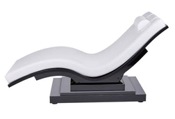 Wave Reset™ IV Infusion Therapy Lounger + Elegant 3-Step Base side view