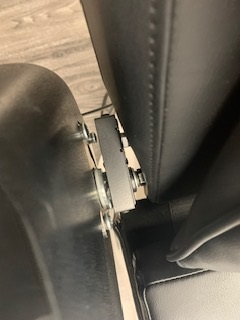 Pivot Connection