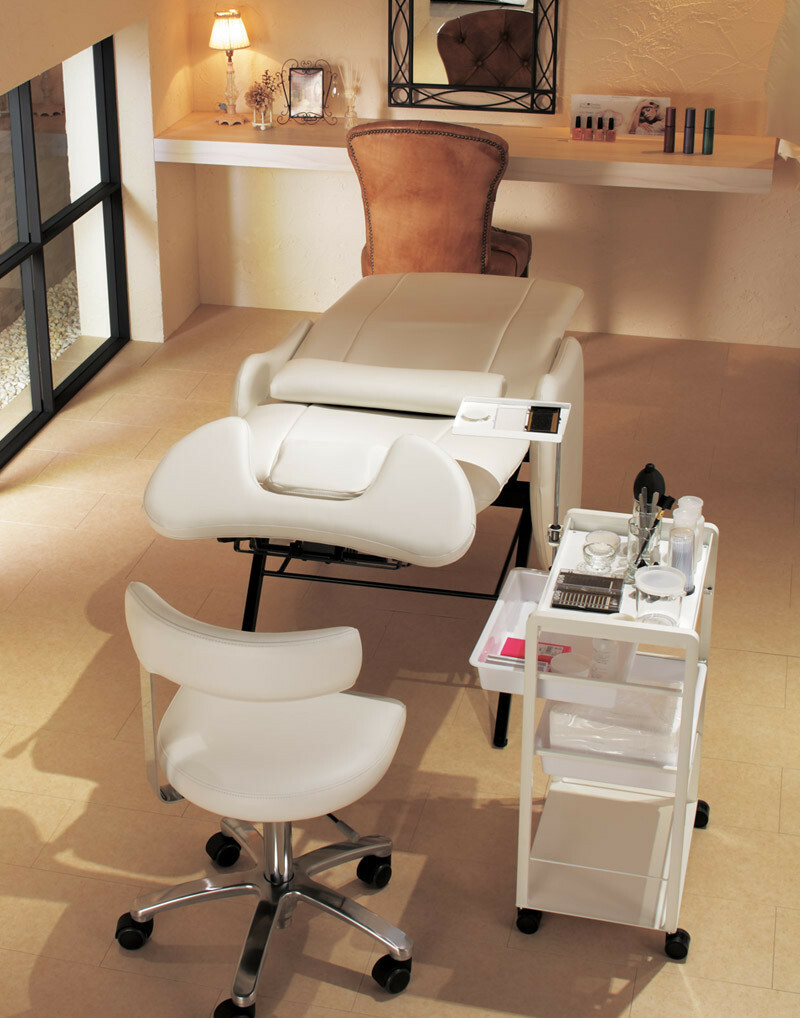 riche-collection-pictured-in-treatment-room.jpg