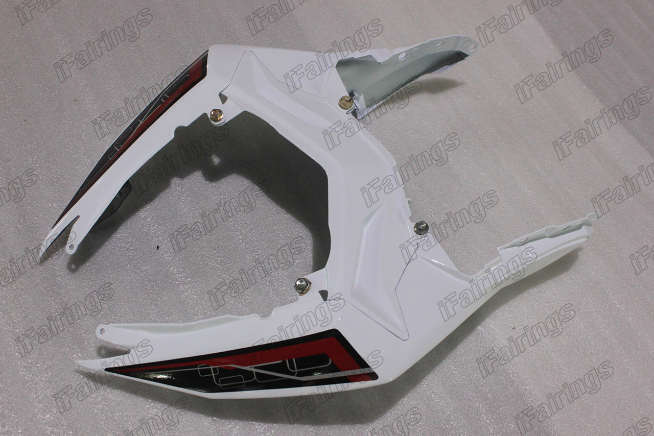 ももん FT レッドブラックホワイトインジェクションフェアリング