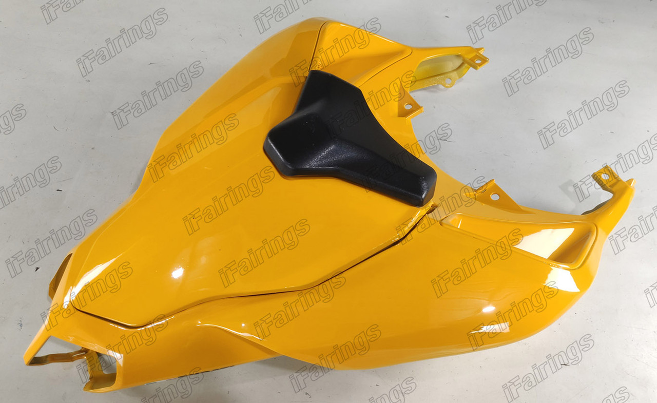 Aftermarket fairing for Ducati 848 1098 1198 in yellow color.