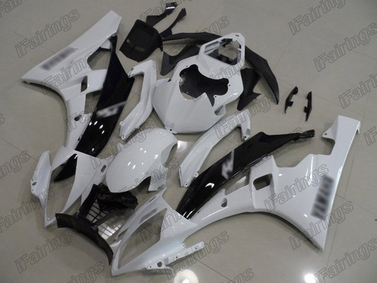 2006 2007 Yamaha YZF-R6 white and black fairing kit 2006 2007 Yamaha YZF-R6 white and black fairing kit
