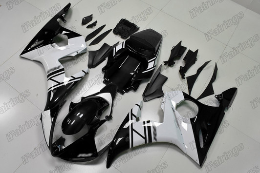 2003 2004 2005 Yamaha YZF-R6 black and white fairing 2003 2004 2005 Yamaha YZF-R6 black and white fairing