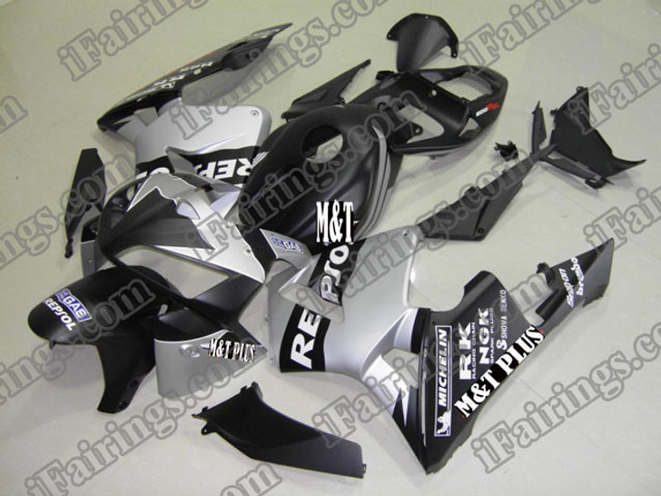 Honda CBR600RR 2005 2006 repsol black/silverfairing kits, this Honda CBR600RR 2005 2006 plastics was applied in repsol black/silvergraphics, this 2005 2006 CBR600RR fairing set comes with the both color and decals shown as the photo.If you want to do custom fairings for CBR600RR 2005 2006,our talented airbrusher will custom it for you
