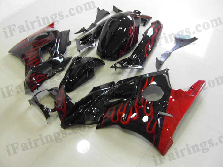 Honda CBR600 F3 1995 1996 black/red flame fairing kits, 1995 1996 Honda CBR600 F3 black/red flame plastic.This Honda CBR600 F3 1995 1996 fairing kits was applied in black/red flame graphics, this 1995 1996 CBR600 fairing set comes with the both color and decals shown as the photo.If you want to do custom fairings for CBR600 F3 1995 1996,our talented airbrusher will custom it for you.