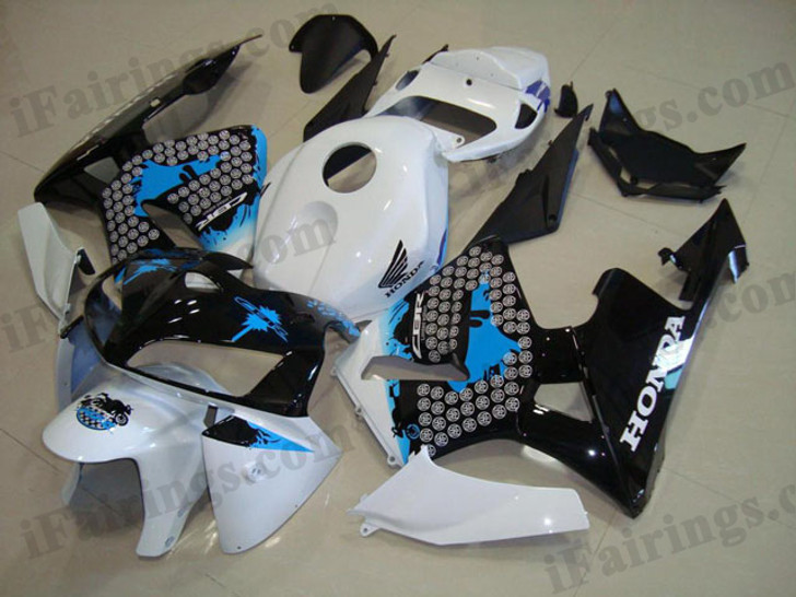 Honda CBR600RR 2005 2006 Honda Limited Edition fairing kits, this Honda CBR600RR 2005 2006 plastics was applied in Honda Limited Editiongraphics, this 2005 2006 CBR600RR fairing set comes with the both color and decals shown as the photo.If you want to do custom fairings for CBR600RR 2005 2006,our talented airbrusher will custom it for you.