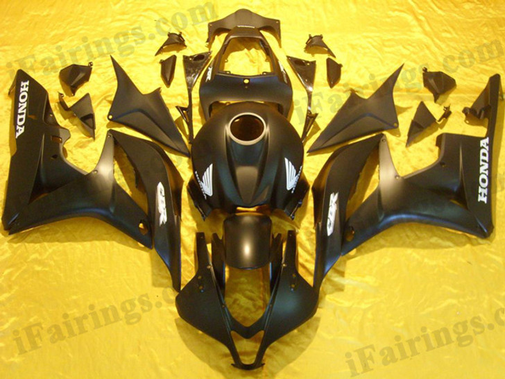 Honda CBR600RR 2007 2008 black and gray fairing kits, this Honda CBR600RR 2007 2008 plastics was applied in black and graygraphics, this 2007 2008 CBR600RR fairing set comes with the both color and decals shown as the photo.If you want to do custom fairings for CBR600RR 2007 2008,our talented airbrusher will custom it for you.