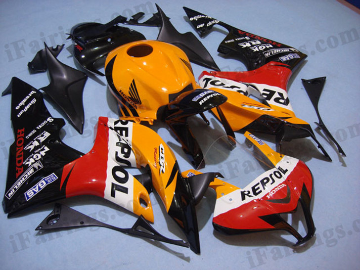 Honda CBR600RR 2007 2008 Repsol replica fairing kits, this Honda CBR600RR 2007 2008 plastics was applied in Repsol replicagraphics, this 2007 2008 CBR600RR fairing set comes with the both color and decals shown as the photo.If you want to do custom fairings for CBR600RR 2007 2008,our talented airbrusher will custom it for you