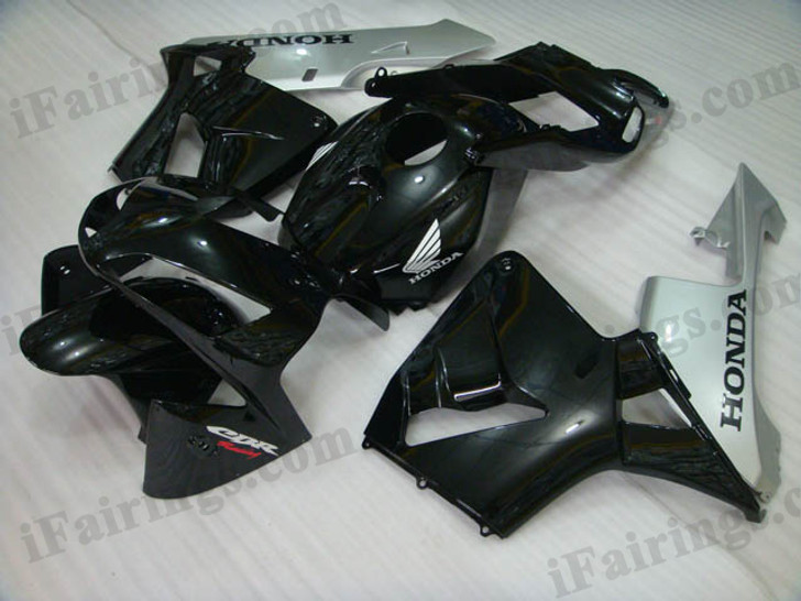 Quality aftermarket fairing kits for 2003 2004 Honda CBR600RR with black and silver color scheme/graphics. These body kits are 2003 2004 Honda CBR600RR replacement bodywork, they are oem quality, fast shipping and easy installation.