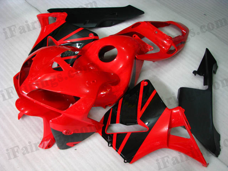 Honda CBR600RR 2005 2006 red and black fairing kits, this Honda CBR600RR 2005 2006 plastics was applied in red and blackgraphics, this 2005 2006 CBR600RR fairing set comes with the both color and decals shown as the photo.If you want to do custom fairings for CBR600RR 2005 2006,our talented airbrusher will custom it for you